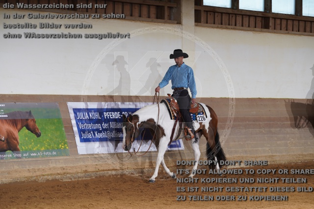 s_A_903177.JPG